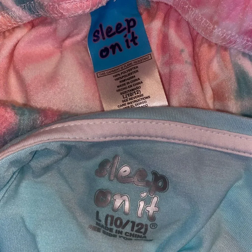 *NWT* Sleep On It (2) Piece Sleep Set Girls L(10-12)